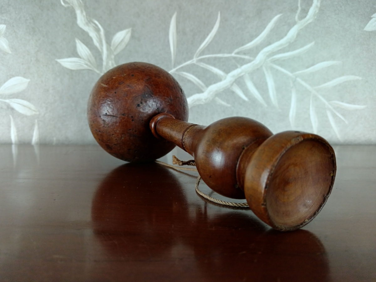 antique wooden Bilboquet (7).jpg